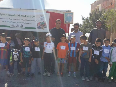 جمعية تعاونية اﻻمل بتيزنيت تنظم سباقا على الطريق بمناسبة ذكرى المسيرة الخضراء